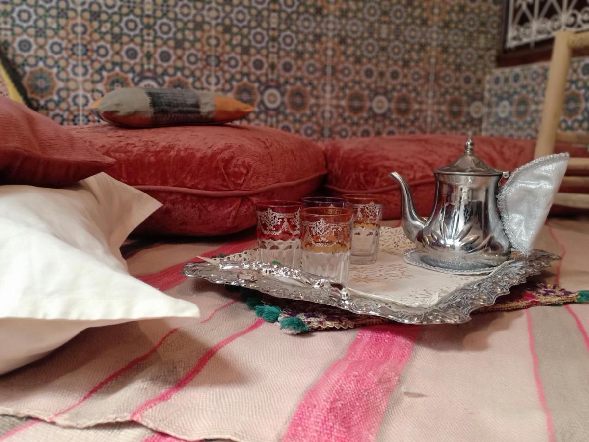 Riad White House Marrakesh Buitenkant foto